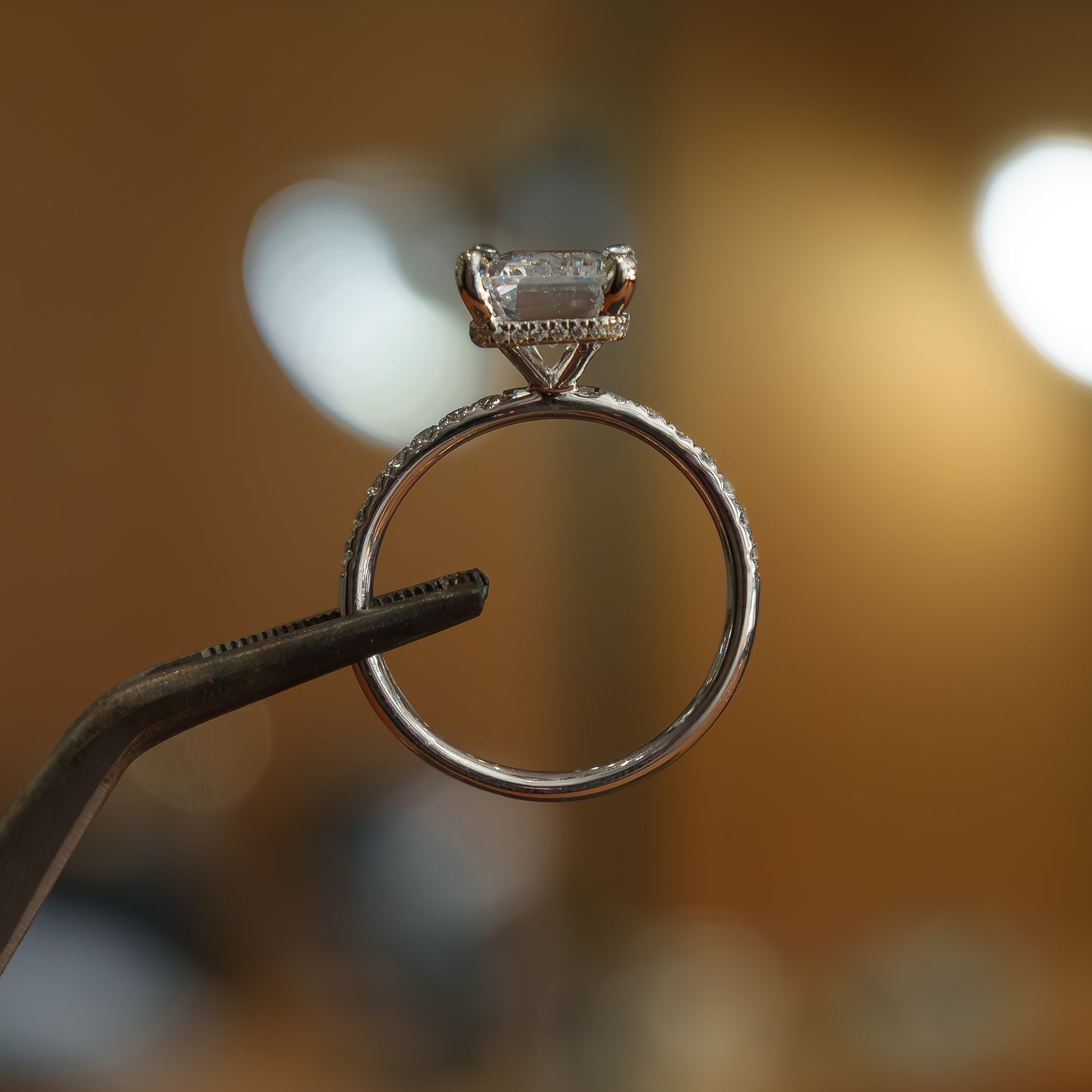 Emerald Platinum Lab Grown Diamond Set Shoulders (Hidden Halo)